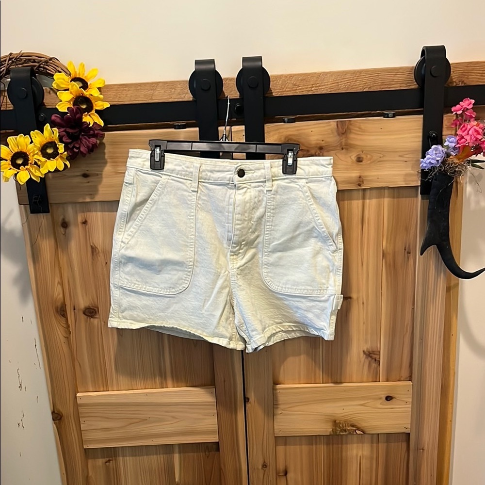 Universal Thread High Waist Shorts in Pastel/Light Yellow